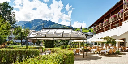 Wellnessurlaub - Day SPA - Berchtesgaden - Die “Lederhosn” unter den alpinen Lifestyle Hotels. Das 4 Sterne Hotel im Zentrum von Kaprun bietet Ihnen eine gelungene Mischung aus authentischem alpinem Lifestyle, herzlicher Gastfreundschaft, Aktivmöglichkeiten und Wellnessfreuden.  - Das Alpenhaus Kaprun