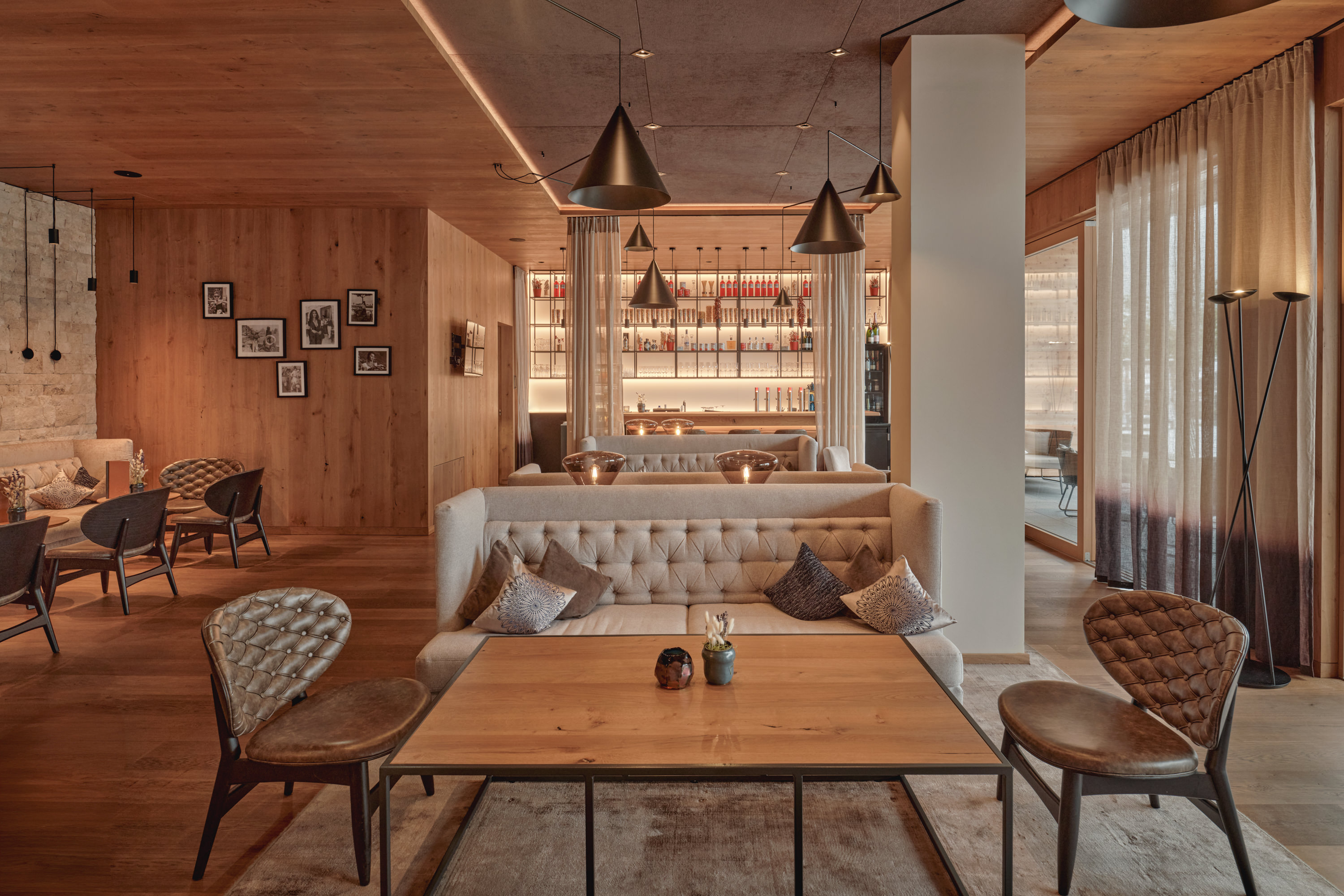 Wellnesshotel: Spa Bistro - DAS EDELWEISS Salzburg Mountain Resort