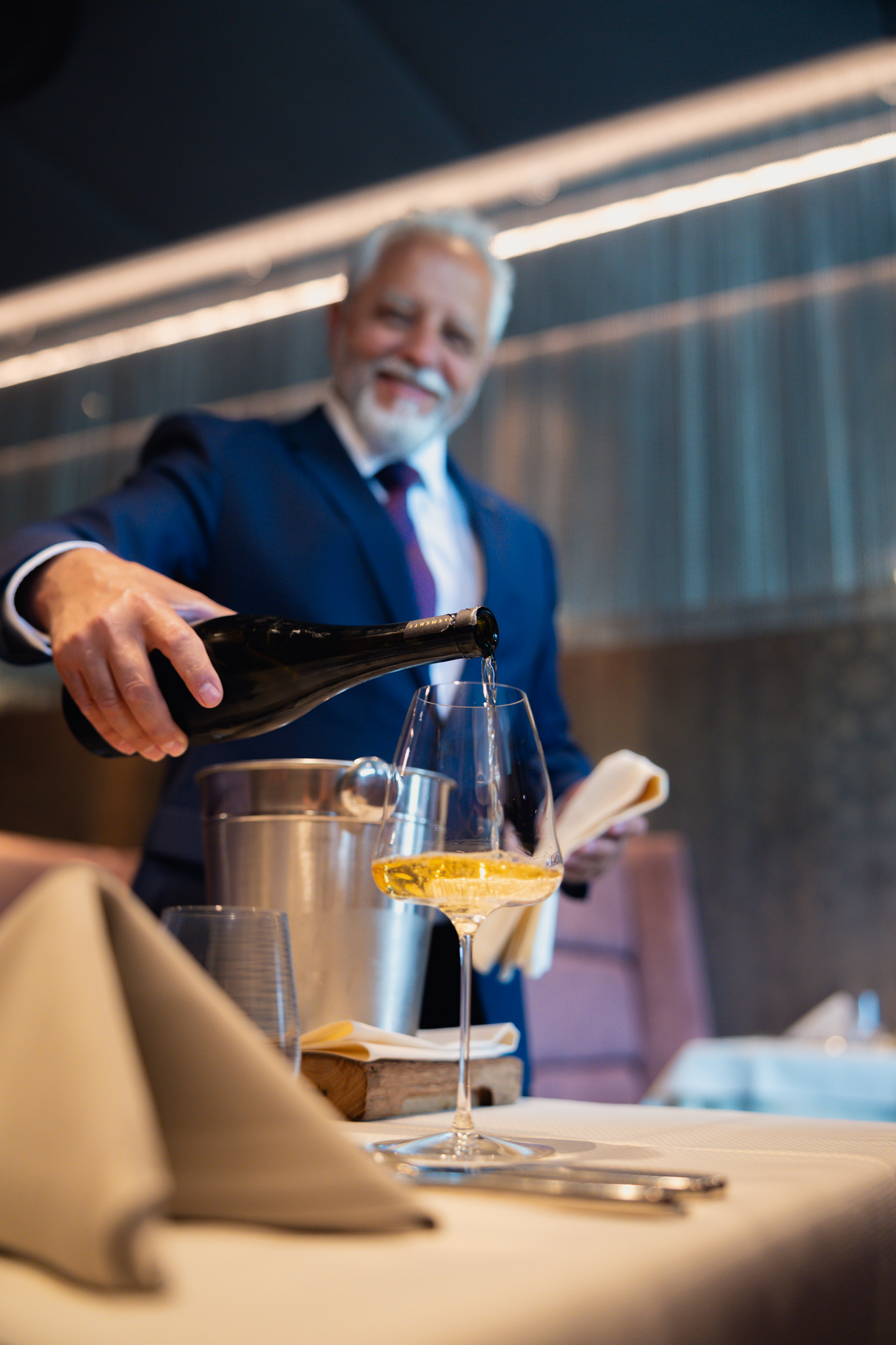 Wellnesshotel: Ausgezeichnete Weinbegleitung zum Menü - Good Life Resort Riederalm