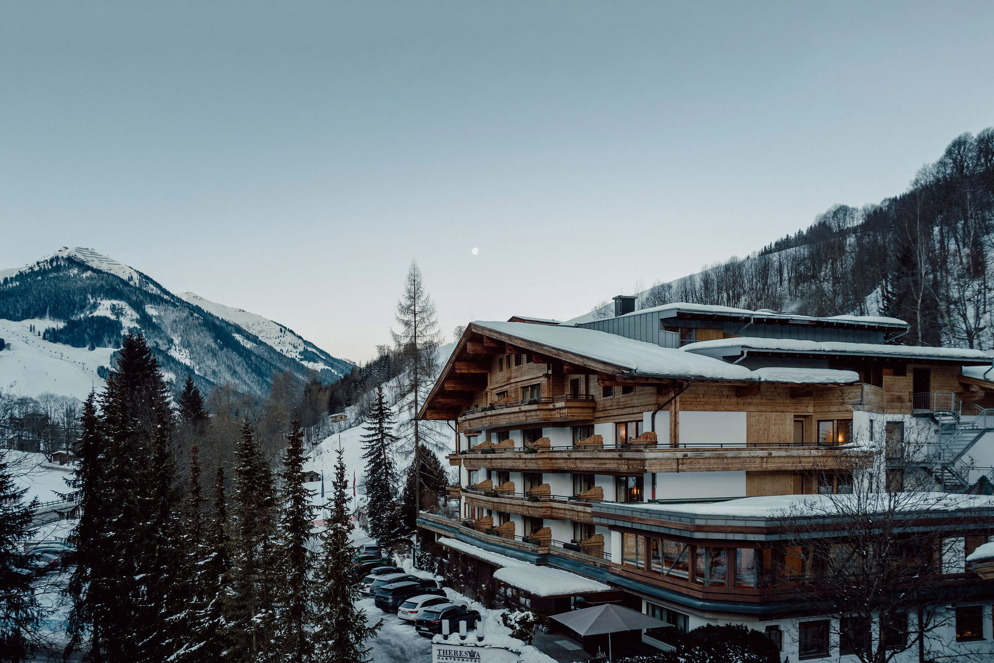 Wellnesshotel: Familien- & Gartenhotel Theresia****S