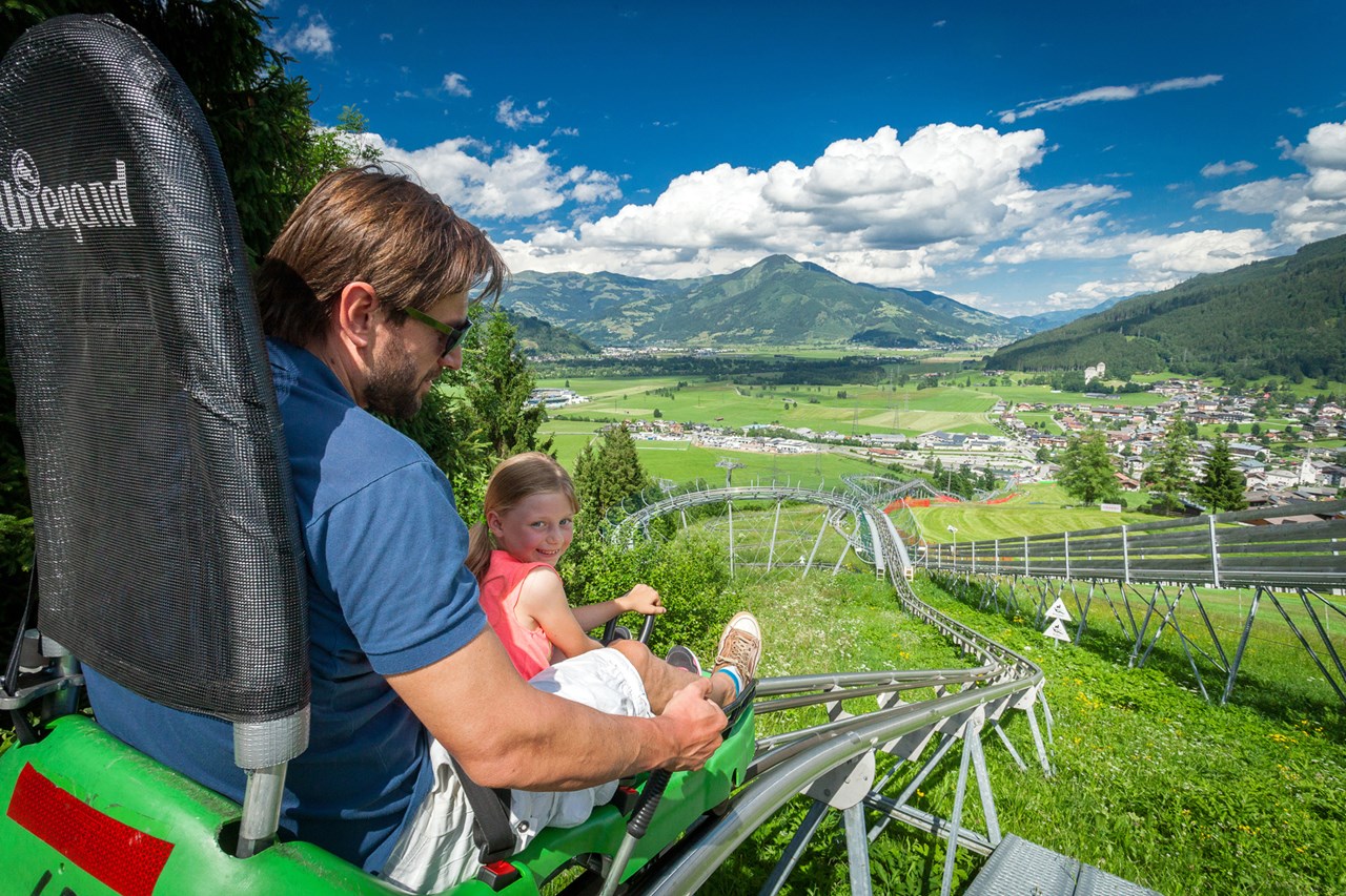 GRAND HOTEL ZELL AM SEE Ausflugsziele Ganzjahresrodelbahn Maisiflitzer