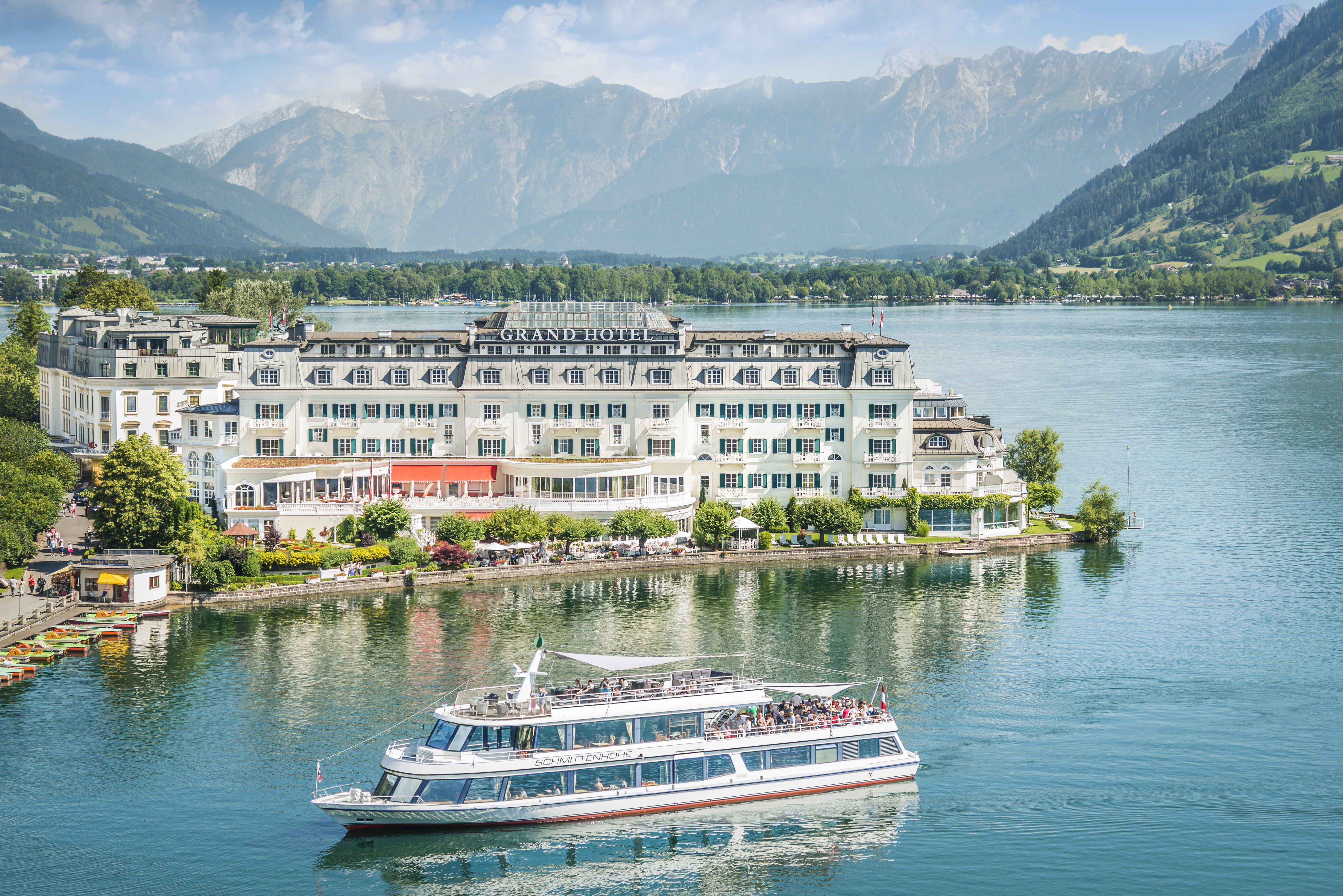 Wellnesshotel: Außenansicht GRAND HOTEL ZELL AM SEE - GRAND HOTEL ZELL AM SEE