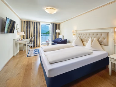 Wellnesshotel: Komfort Doppelzimmer mit Seeblick (ohne Balkon) - GRAND HOTEL ZELL AM SEE