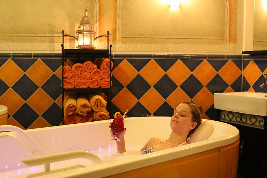 Schlosshotel Lacknerhof****S Behandlungen im Detail Schönheitsbäder