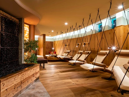 Wellnessurlaub - Pilates - Ruhebereich "Sole" mit Gradierwerk - Spirit & SPA Birkenhof am Elfenhain