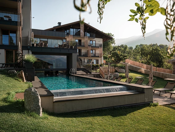 Wellnesshotel: Außenansicht - Maraias Luxury Suites & Apartments