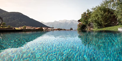 Wellnessurlaub - Dorf Tirol - Infinitypool - Maraias Luxury Suites & Apartments