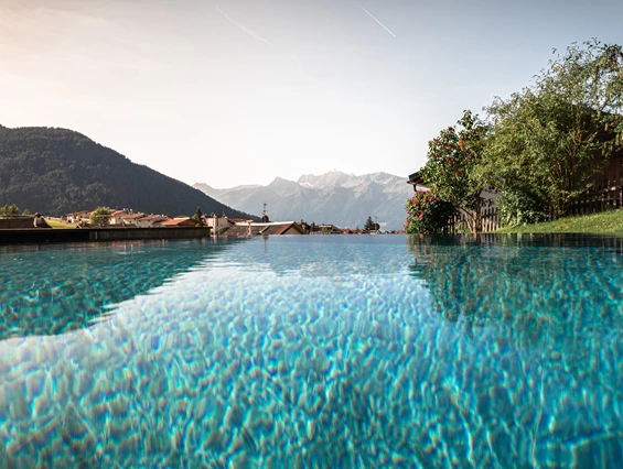Wellnesshotel: Infinitypool - Maraias Luxury Suites & Apartments