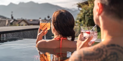 Wellnessurlaub - Dorf Tirol - Poolaussicht - Maraias Luxury Suites & Apartments