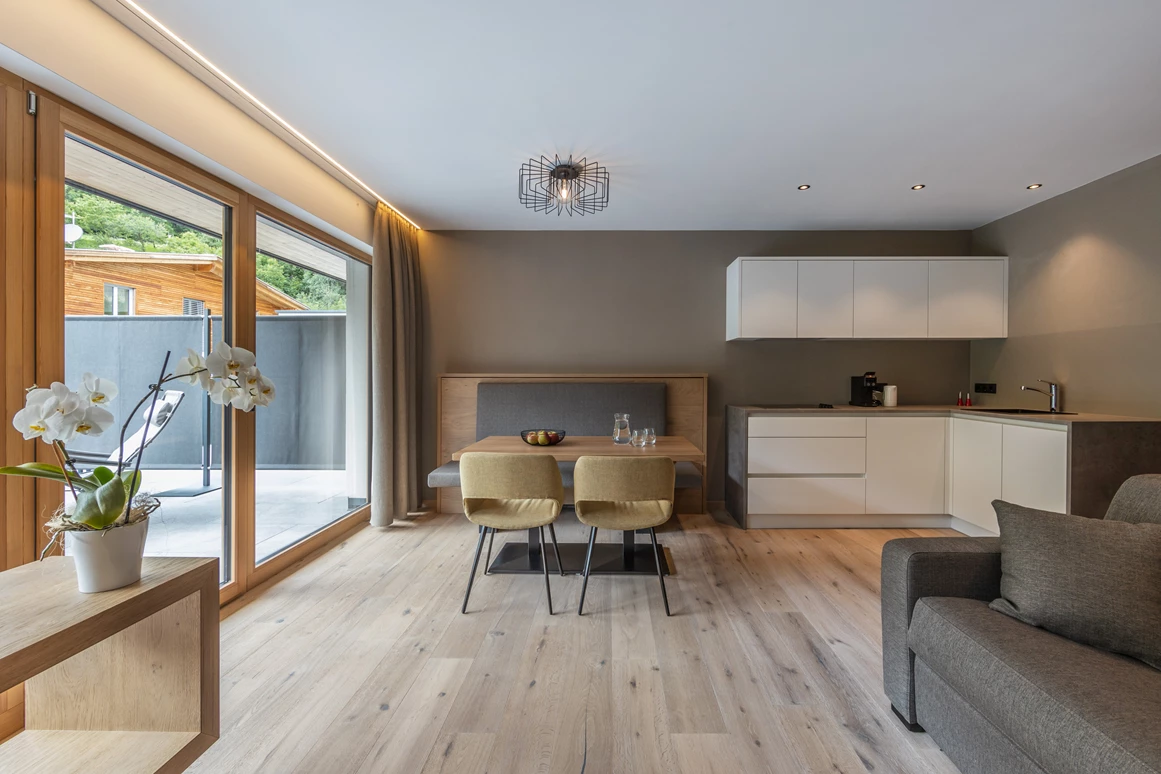 Wellnesshotel: Wohnraum Apartment - Maraias Luxury Suites & Apartments