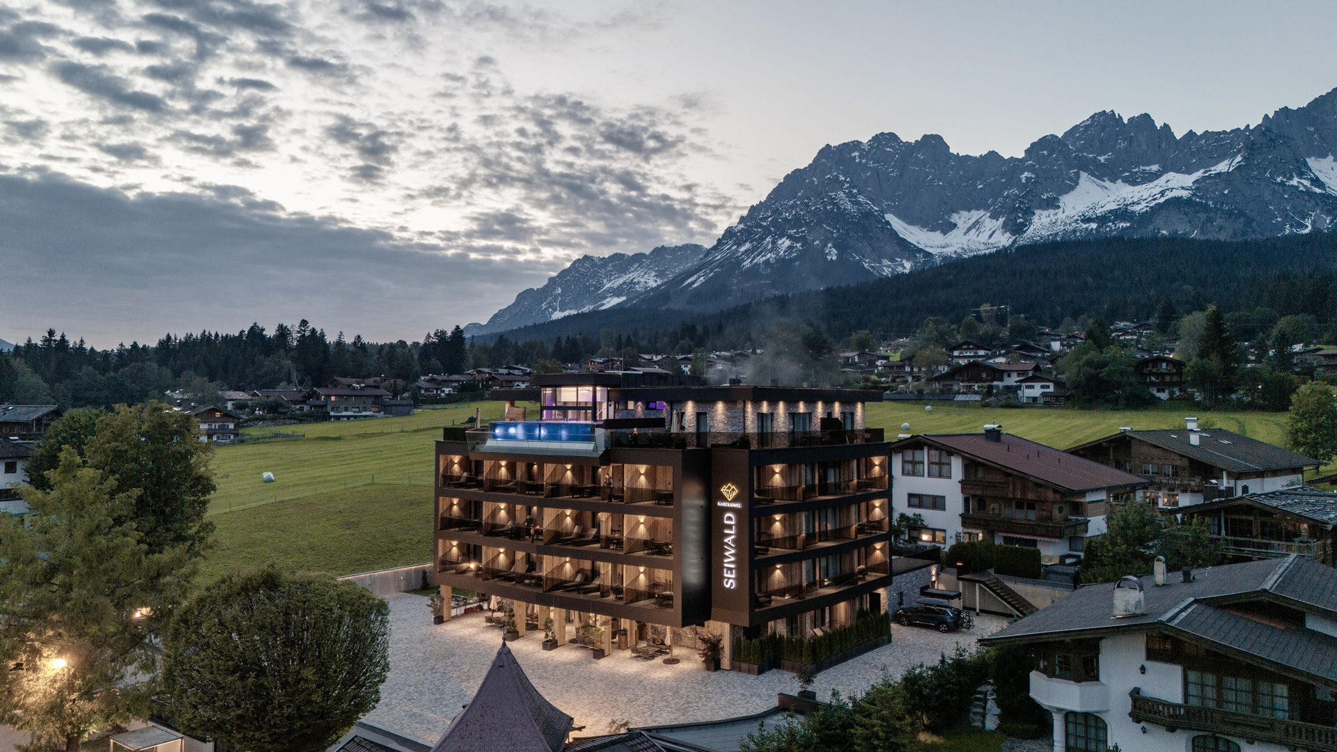 Wellnessurlaub - Kaprun - Sommer Außenaufnahme - Kaiserjuwel in Going - Kaiserjuwel - Deluxe Suiten Seiwald