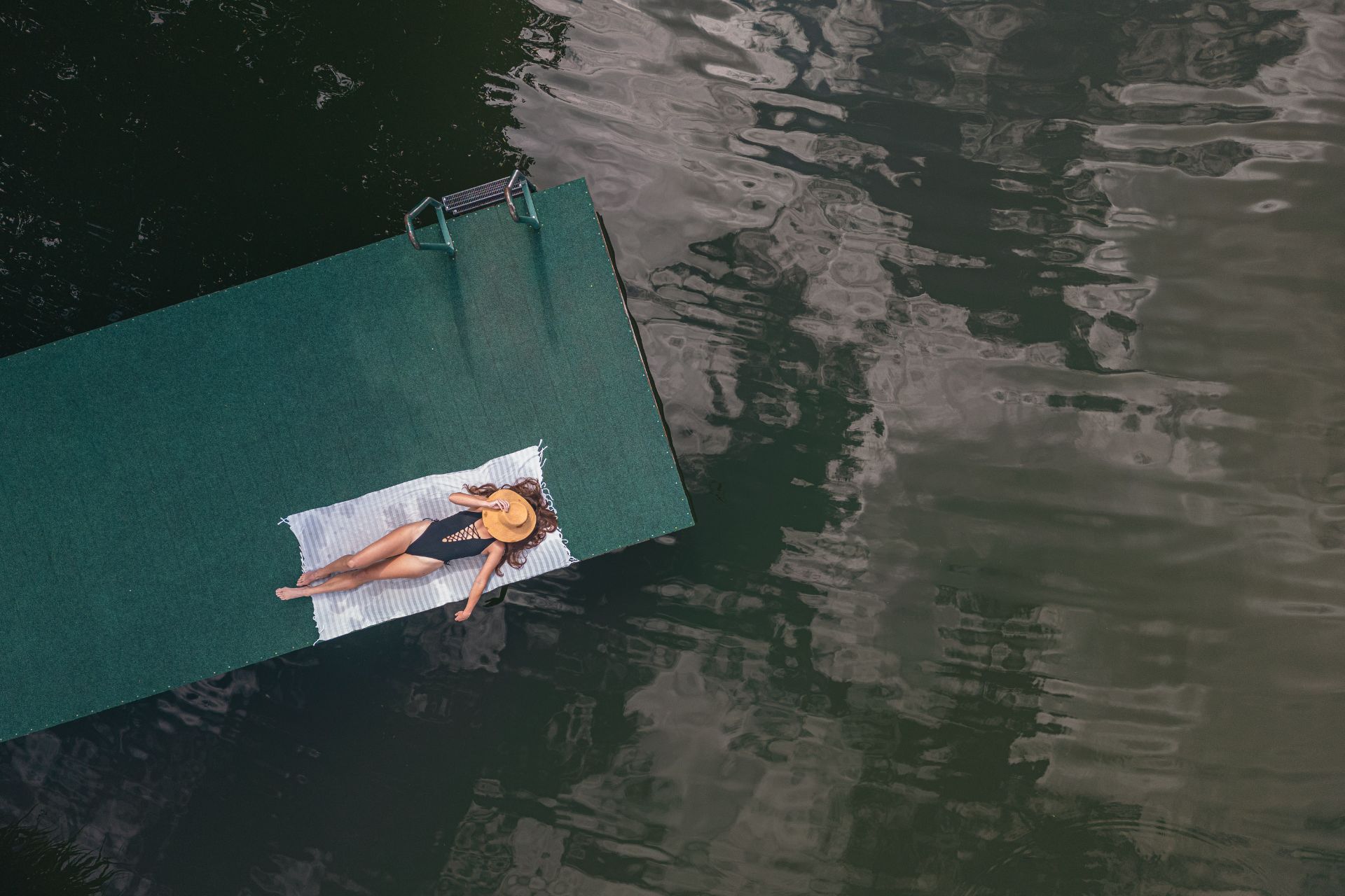 Wellnesshotel: Sonnenbaden am Ritzensee - Ritzenhof – Hotel und Spa am See - Wasser