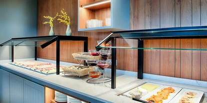 Wellnessurlaub - Verpflegung: Frühstück - Kall - 1968 - Das Restaurant - Frühstück - Seehotel am Stausee