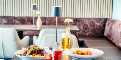 Wellnessurlaub - Verpflegung: Frühstück - Kall - Panorama Lounge - Seehotel am Stausee