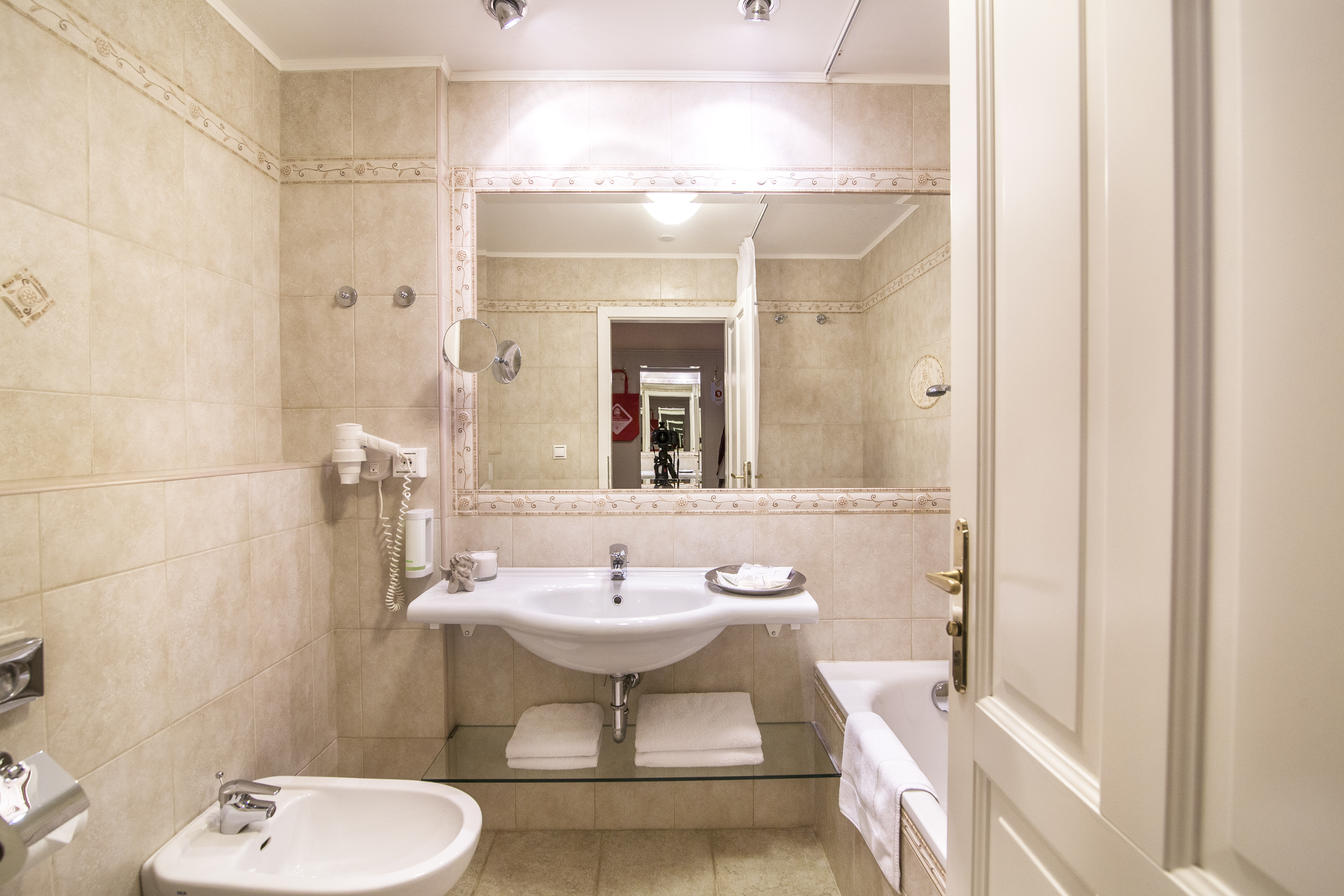 Wellnesshotel: Zimmer - KARLSBAD GRANDE MADONNA Spa&Wellness Hotel