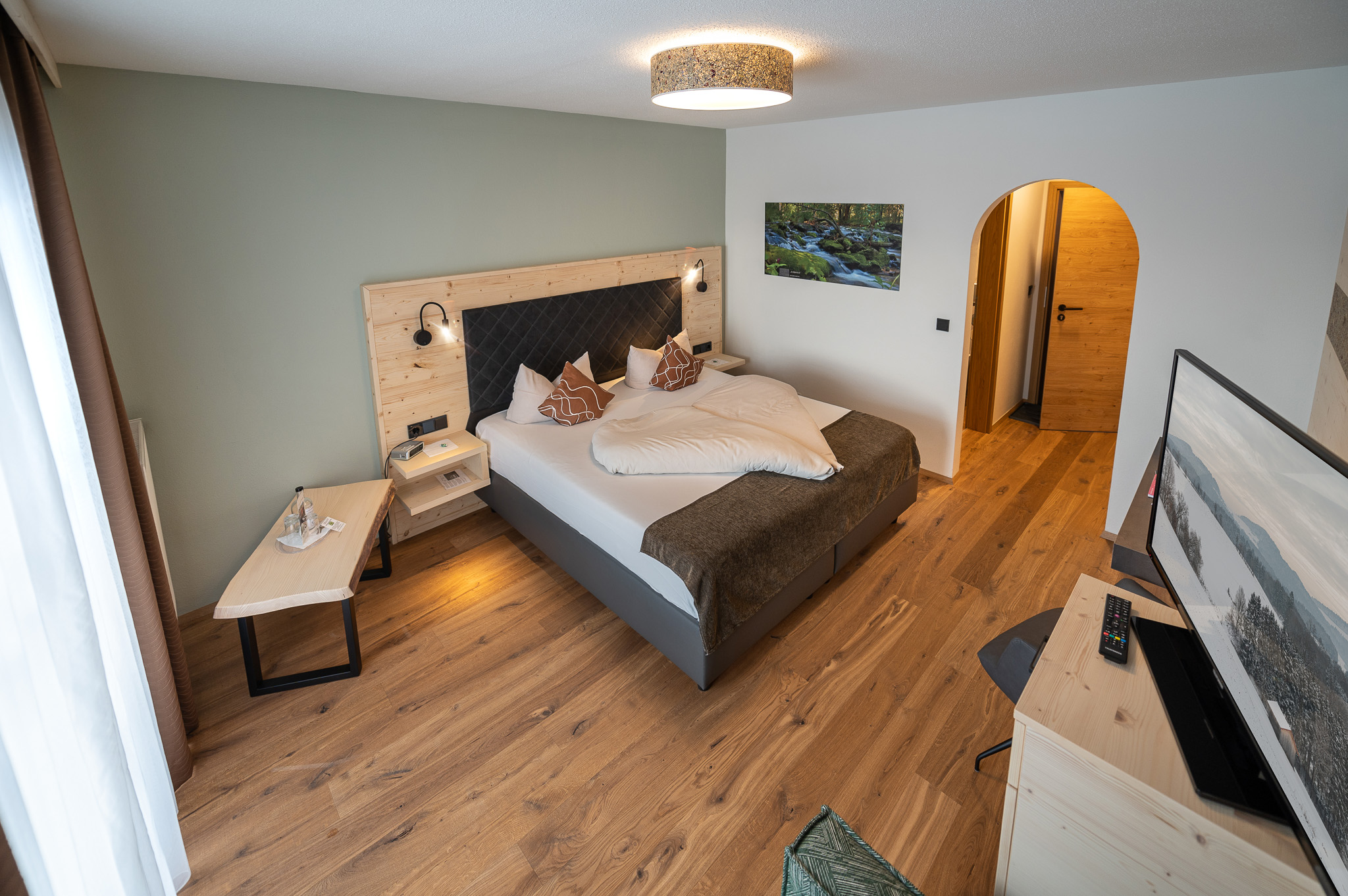 Landrefugium Obermüller | 360 ° Glück | 4,5 Sterne Zimmerkategorien Doppelzimmer Panorama mit herrlichen Ausblick und Südbalkon