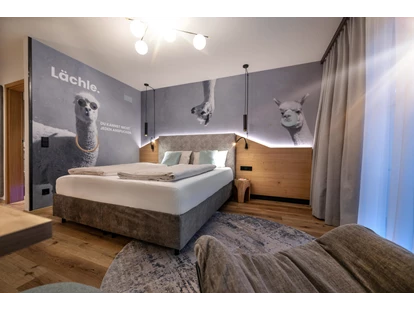 Wellnessurlaub - Day SPA - Knotzberg (Neukirchen am Walde, Natternbach) - Designzimmer "Alpaka! - hier ist der Name Programm!  - Landrefugium Obermüller | 360 ° Glück | 4,5 Sterne