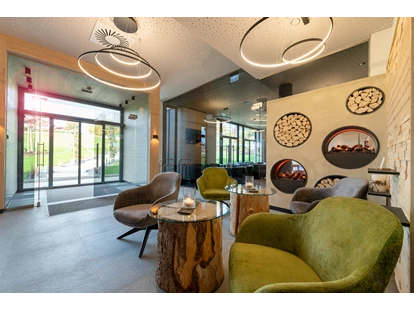 Wellnessurlaub - Day SPA - Knotzberg (Neukirchen am Walde, Natternbach) - Lobby - Urlaubsgefühl ab Minute 1 - Landrefugium Obermüller | 360 ° Glück | 4,5 Sterne
