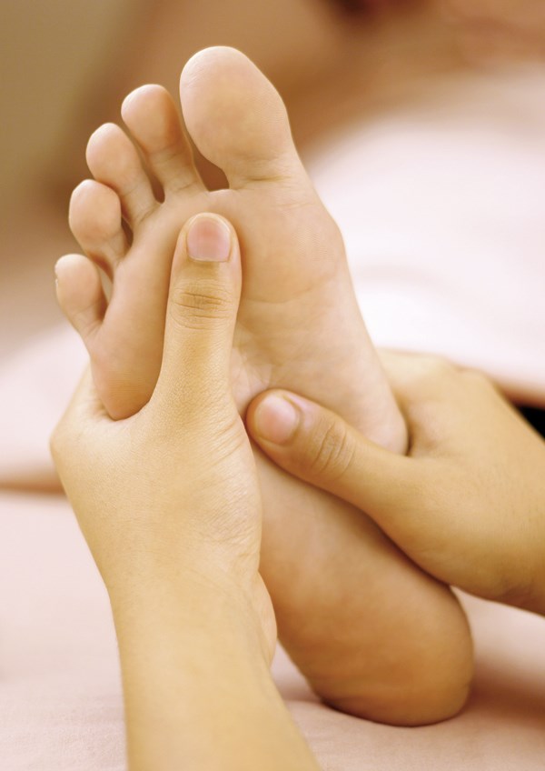 Wellness-Wohlfühlhotel Sonnentau Behandlungen im Detail Entspannungs-Fußreflexzonenmassage