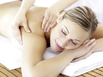 Wellness-Wohlfühlhotel Sonnentau Massagen im Detail Teilkörper-Entspannungsmassage