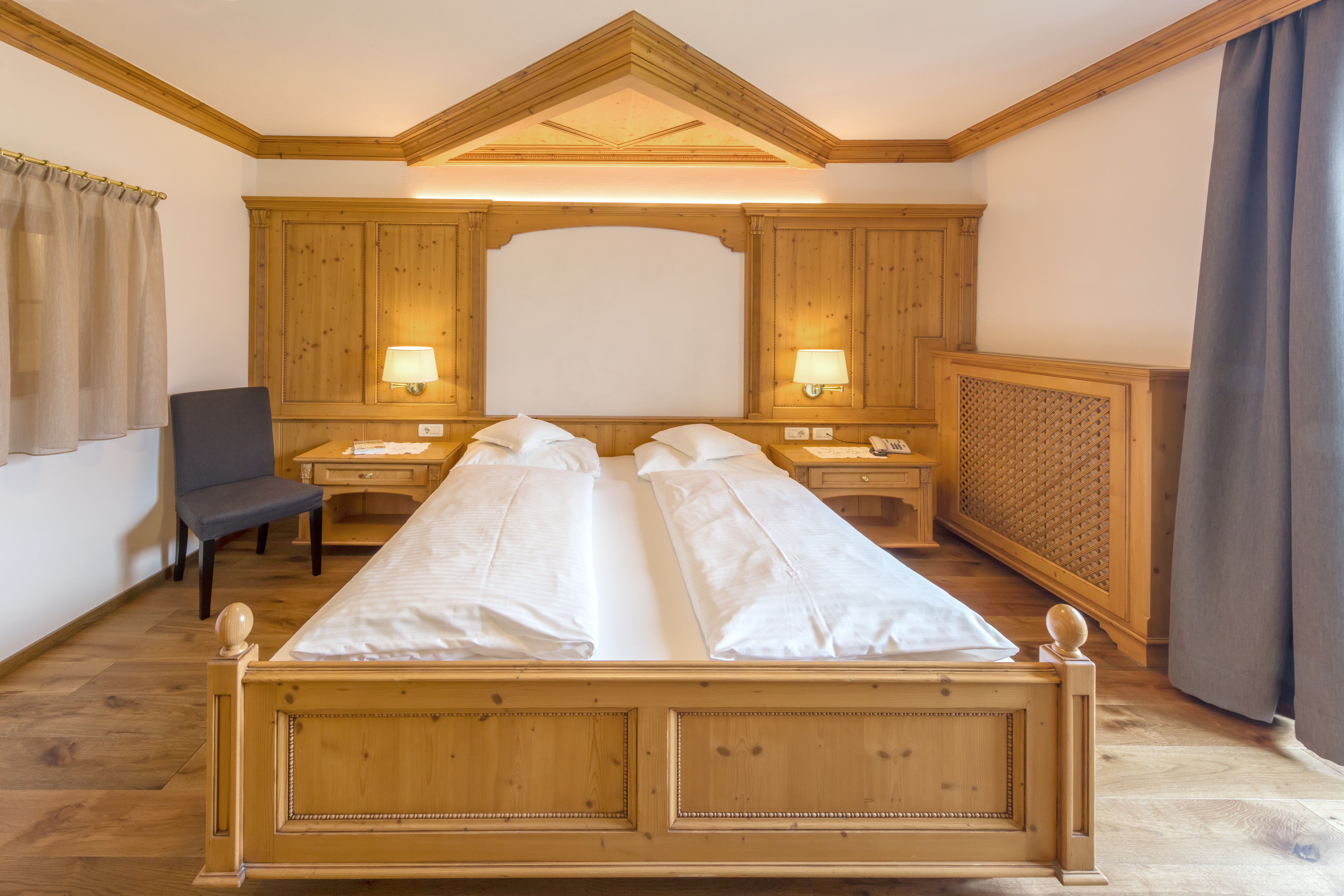 Wellnesshotel: Doppelzimmer Graf von Meran - Hotel Schlosswirt - Zimmer | Suiten