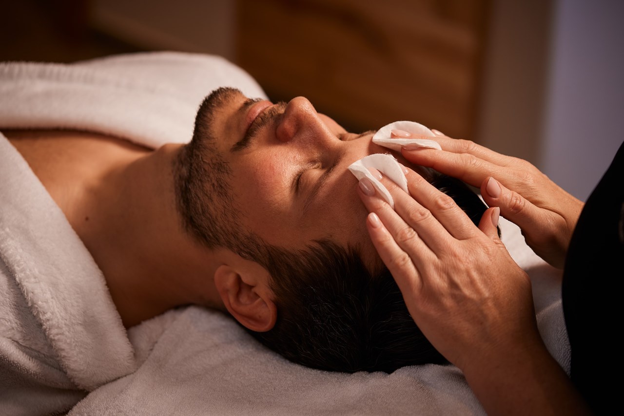 Hanusel Hof Behandlungen im Detail Rosenzauber-Behandlung