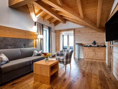 Wellnessurlaub - Fontanella - Hanusel Hof Wellness-Suite Wohnbereich - Hanusel Hof