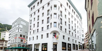Wellnessurlaub - Day SPA - Graubünden - Aussenansicht Art Boutique Hotel Monopol - Art Boutique Hotel Monopol