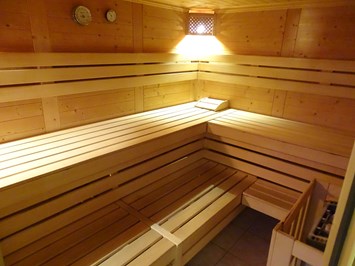 Hotel DER HECHL Saunen und Bäder im Detail Die Finnische Sauna