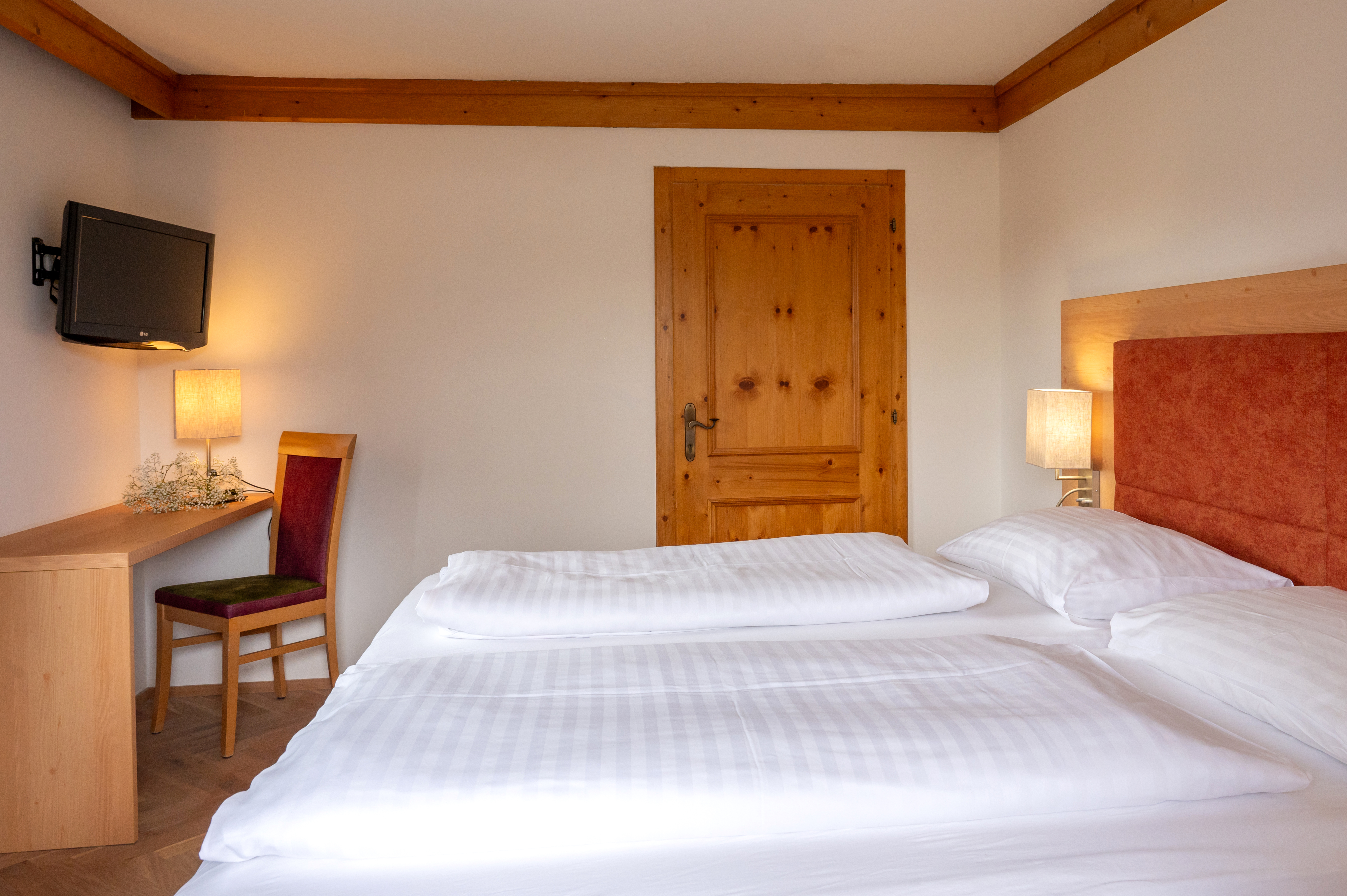 Hotel DER HECHL Zimmerkategorien Doppelzimmer Alpin ca. 25 m²