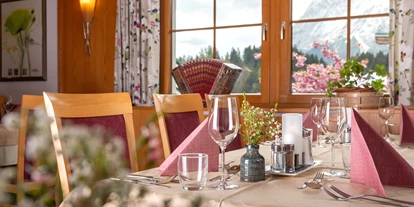 Wellnessurlaub - Hunde: auf Anfrage - Schöder - Restaurant - Hotel DER HECHL