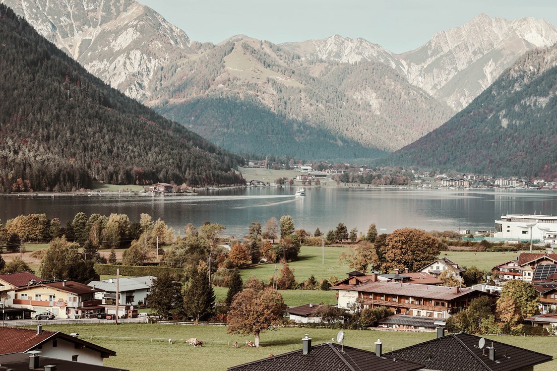 Wellnesshotel: St. Georg zum See- Aussicht auf den Achensee  - Hotel St. Georg zum See