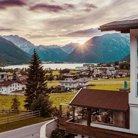 Wellnesshotel: Familiengeführtes 4 Sterne Hotel in Maurach am Achensee. Mit Blick auf den See und die Berge.  - Hotel St. Georg zum See