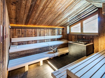 Hotel TIROL Saunen und Bäder im Detail Finnische Panorama-Sauna