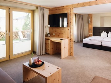 Hotel Tirol Zimmerkategorien Garten-Suite für 2-4 Personen