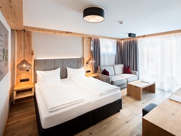 Hotel TIROL Zimmerkategorien Doppelzimmer Standard für 1-3 Personen