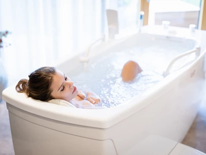 Wellnessurlaub - Fahrradverleih - Innsbruck - Unsere AUSZEIT_ ON POINT. verspricht Wellness und Entspannung auf höchstem Niveau. - Hotel Wöscherhof