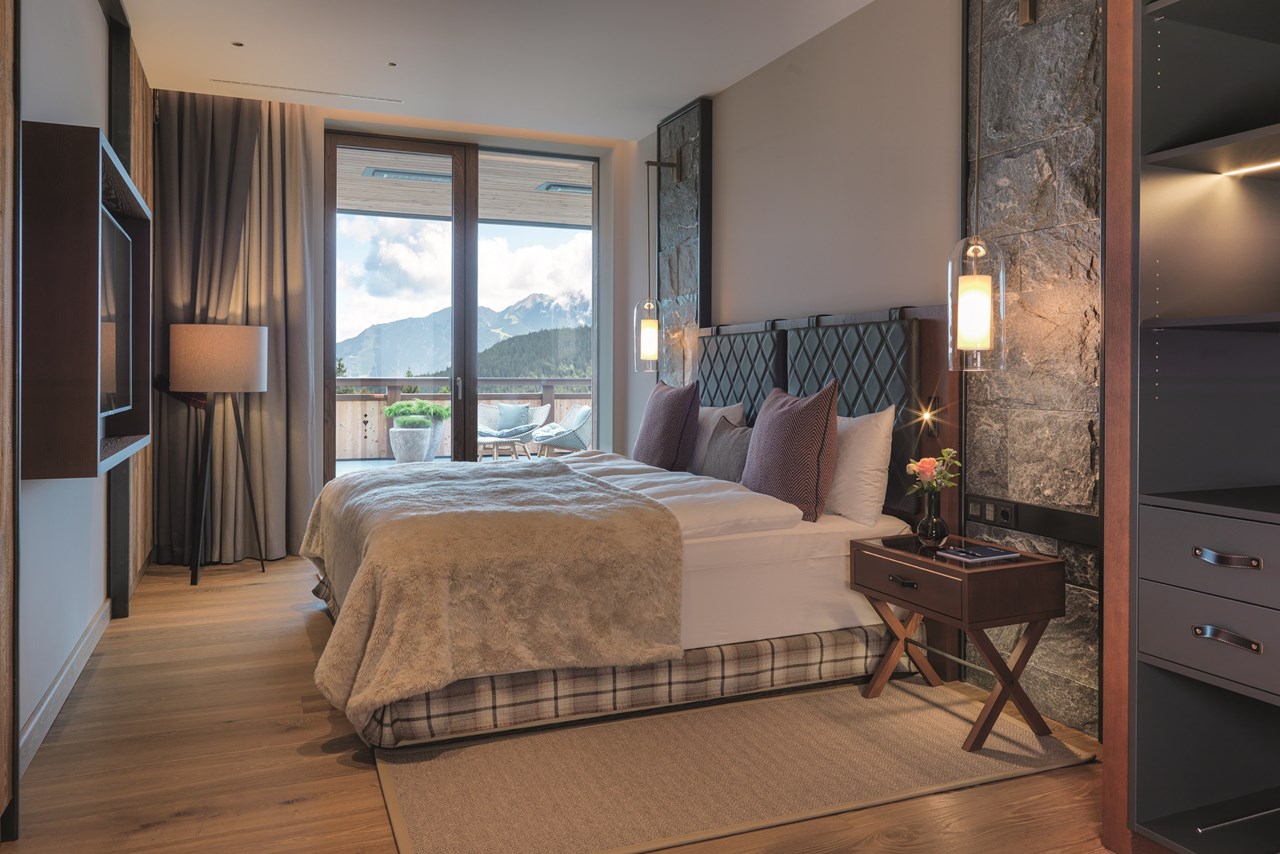 Interalpen-Hotel Tyrol Zimmerkategorien Panorama-Suite Deluxe