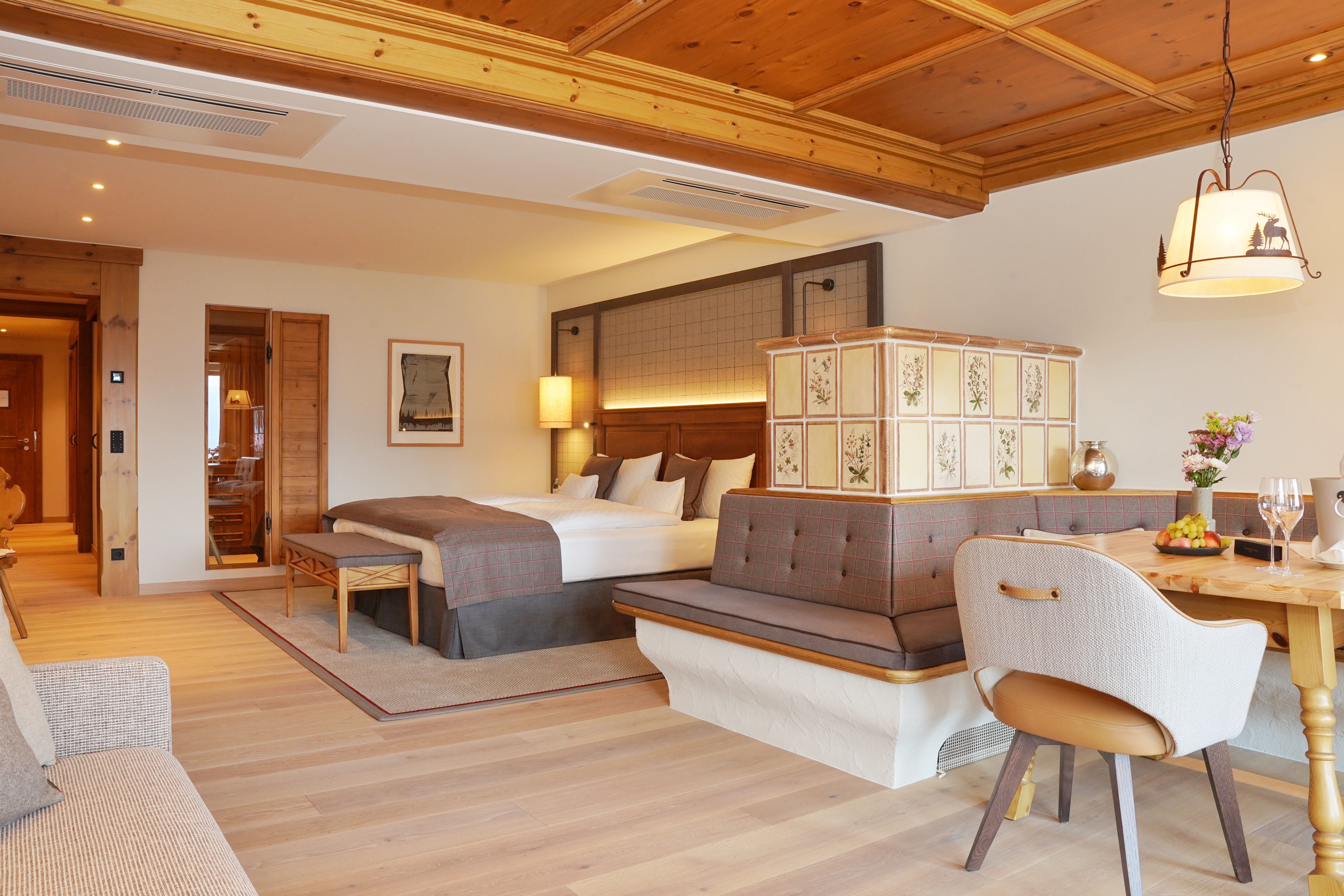 Wellnesshotel: Doppelzimmer Deluxe Interalpen-Hotel Tyrol  - Interalpen-Hotel Tyrol - Zimmer | Suiten