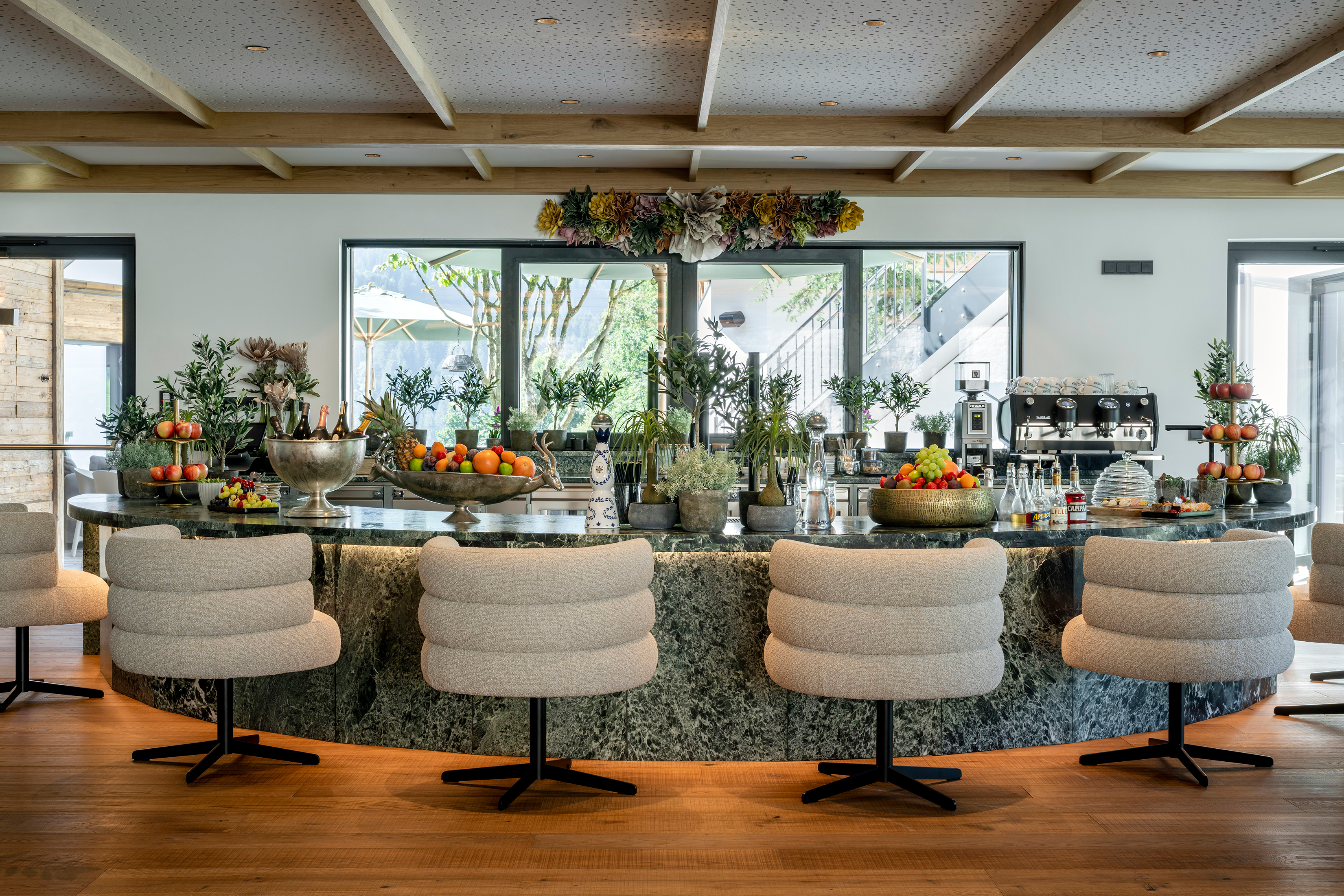 Wellnesshotel: Bar Verde im Natürlich.Spa - Kaiserlodge 