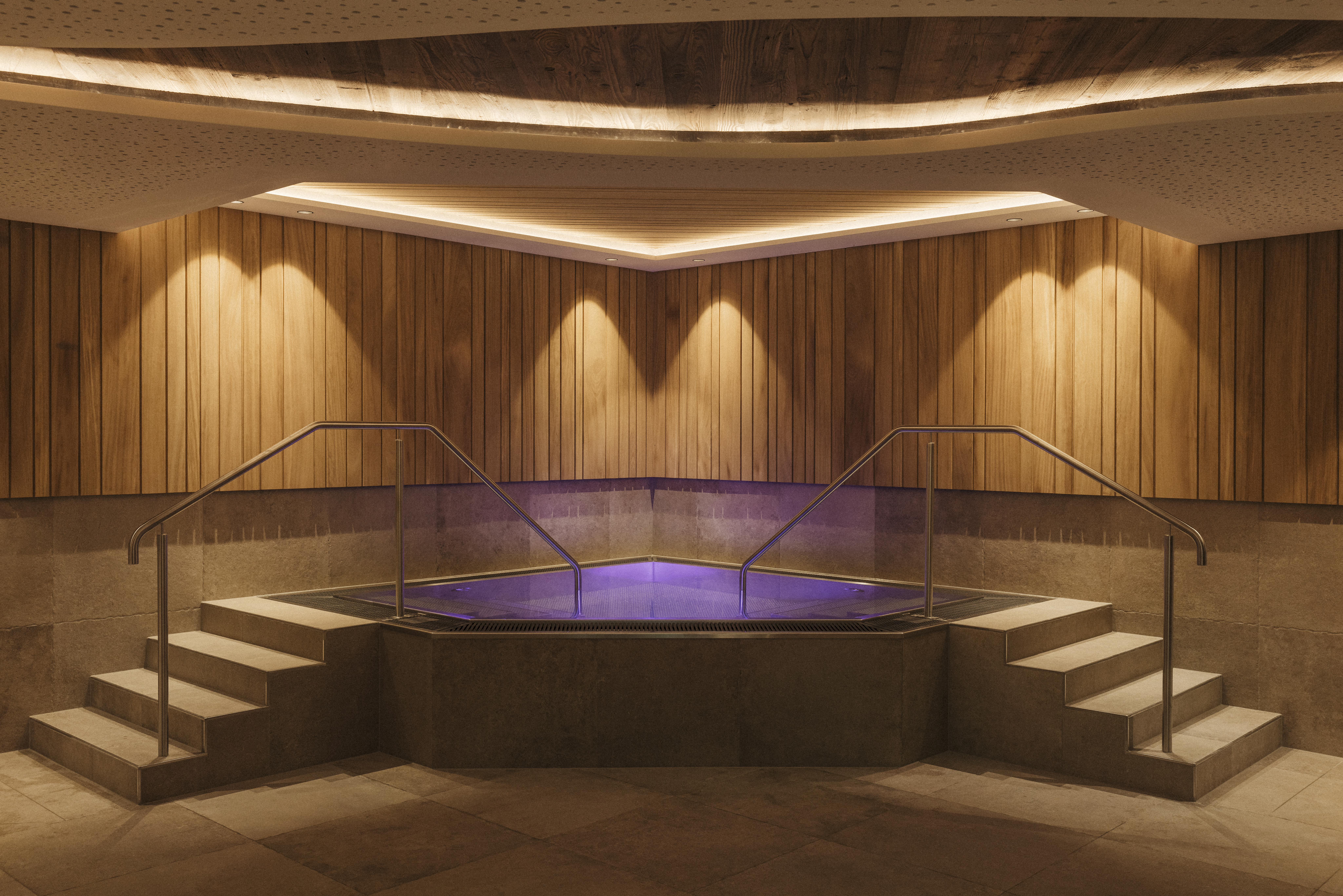 Wellnesshotel: Kältebecken im Natürlich.Spa - Adults-only - Kaiserlodge 