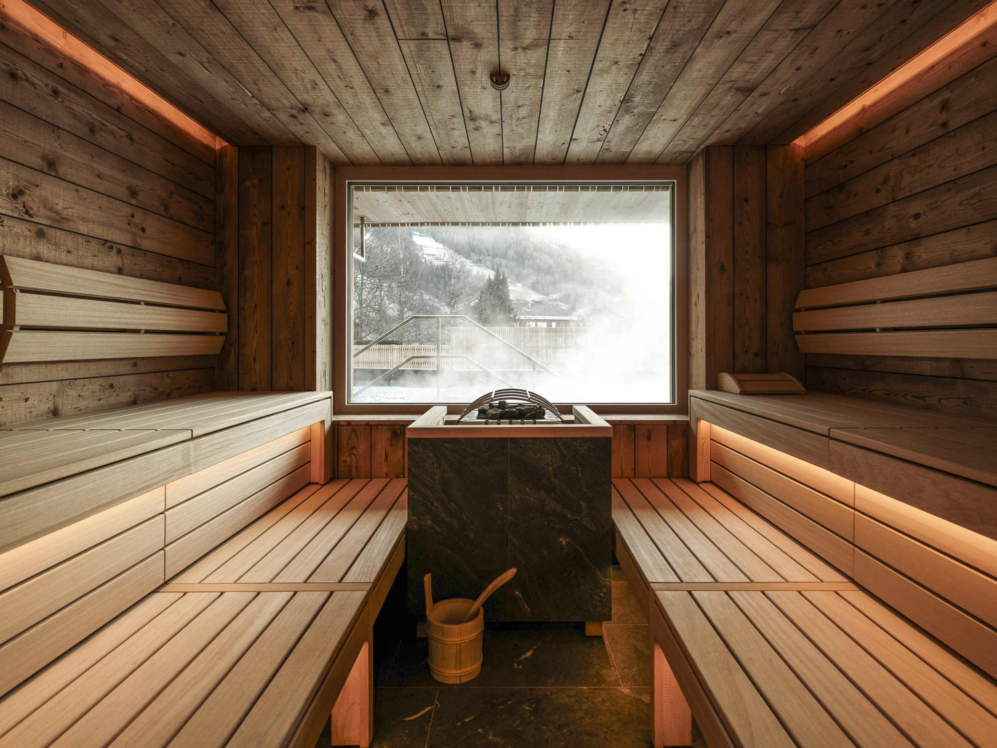 Naturhotel Outside Saunen und Bäder im Detail Bio-Sauna