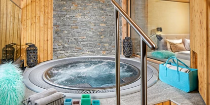 Wellnessurlaub - Umgebungsschwerpunkt: Therme - Gries im Sellrain - Privat Whirlpool in Spa Suite - Naturhotel Waldklause