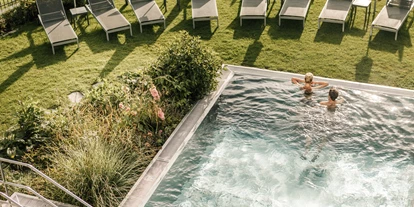 Wellnessurlaub - Umgebungsschwerpunkt: Therme - Gries im Sellrain - Wellnessgarten - Schlosshotel Fiss
