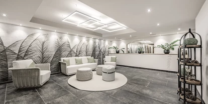Wellnessurlaub - Dorf Tirol - Alpine Spa Sitzmöglichkeiten  - SKI | GOLF | WELLNESS Hotel Riml****S