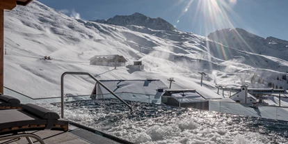Wellnessurlaub - Dorf Tirol - Infinity Pool - SKI | GOLF | WELLNESS Hotel Riml****S
