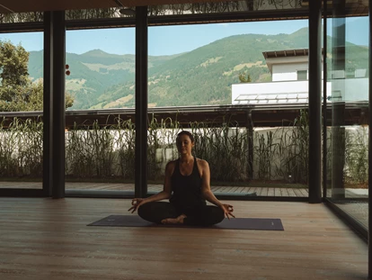 Wellnessurlaub - Fahrradverleih - Innsbruck - Yoga-time im Hotel Held  - HELD - Hotel & SPA****s