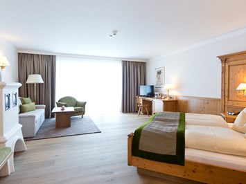 Traumhotel Alpina Adults Only Hotel Yoga Ayurveda Zimmerkategorien Suite de Lux "Naturblick" 55m2