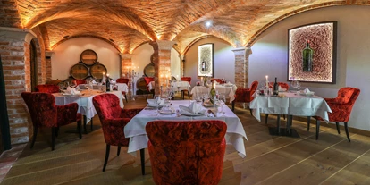Wellnessurlaub - Fahrradverleih - Innsbruck - Genussküche und Candle Light Dinners im Gourmet-Restaurant - Verwöhnhotel Kristall - Verwöhnhotel Kristall - Wellnesshotel für Erwachsene am Achensee