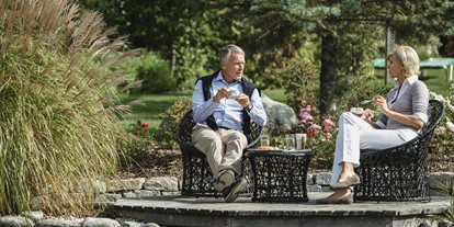 Wellnessurlaub - Kräuterbad - Jochberg (Jochberg) - Wohlfühlgarten - Landhotel Schermer